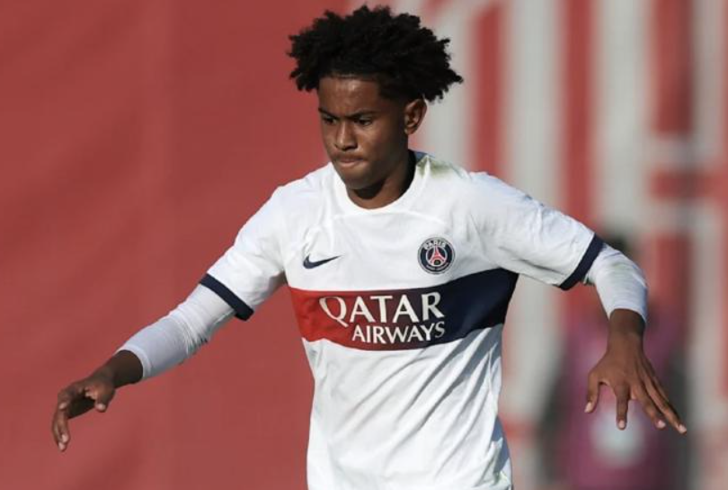 19歲新星馬尤盧：<a href='https://www.www.llxzyyy.com/news/tag/1124.html' style='color: blue;'>巴黎圣日耳曼</a>中場(chǎng)崛起的璀璨之光