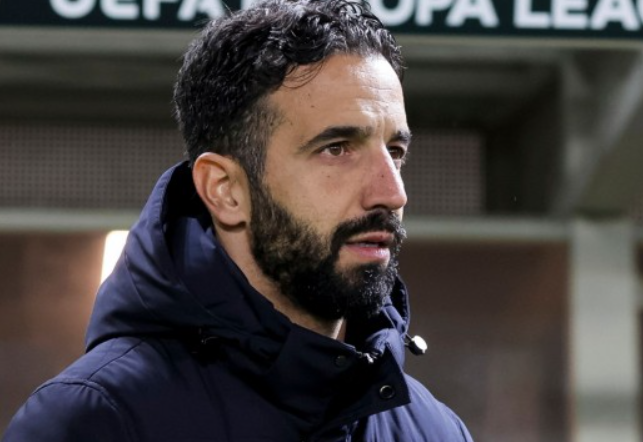 費(fèi)迪南德評(píng)阿莫林：曼聯(lián)執(zhí)教如履薄冰，戰(zhàn)術(shù)微調(diào)存隱憂