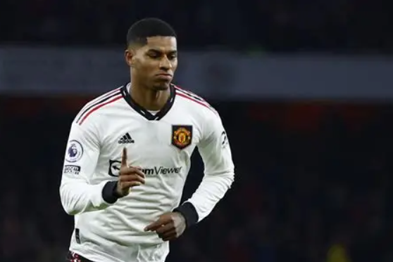 瓦德?tīng)栐u(píng)拉什福德巴薩前景：表現(xiàn)需穩(wěn)定，薪水成關(guān)鍵