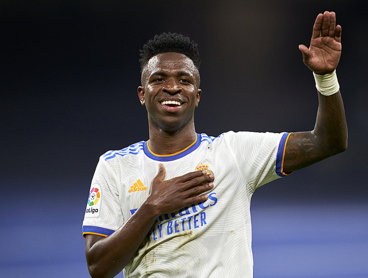 阿隆索敦促維尼修斯：不滿情緒應(yīng)內(nèi)部化解，避免公開表露