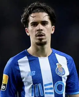 斯科爾斯論中場：維蒂尼亞受贊，<a href='https://www.www.llxzyyy.com/news/tag/957955.html' style='color: blue;'>英格蘭</a>隊(duì)中場之思