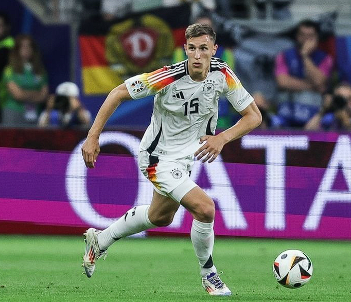 多特迎戰(zhàn)曼城：施洛特貝克與聚勒歸隊(duì)，科瓦奇寄予厚望