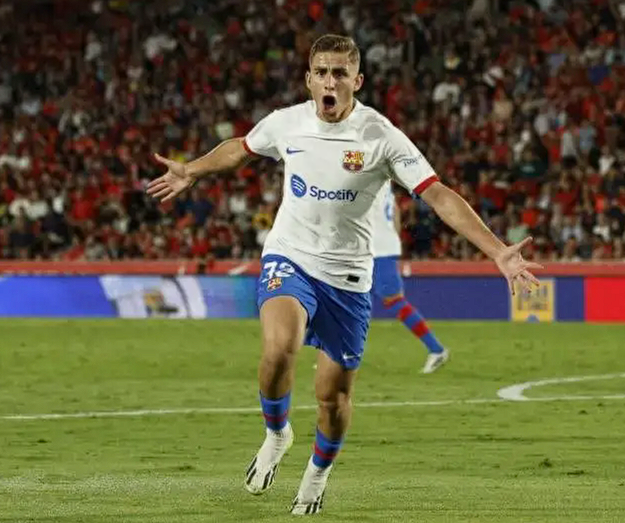 西甲新星閃耀：費(fèi)爾明成巴薩進(jìn)攻利器，身價(jià)飆升引轉(zhuǎn)會波瀾