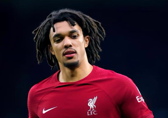 阿諾德轉(zhuǎn)會(huì)<a  style='color: blue;'>皇馬</a>后的多維境遇剖析