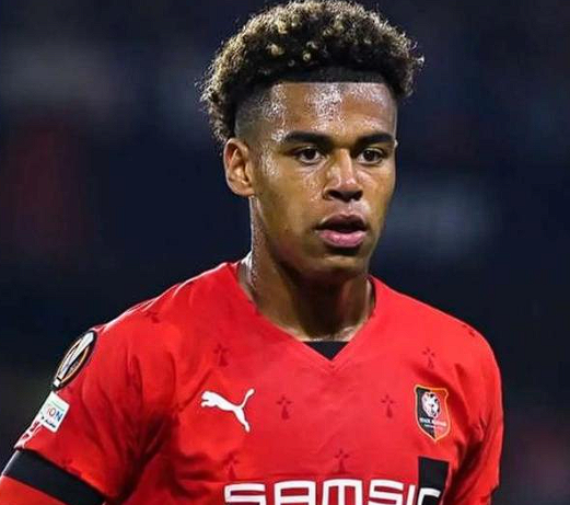 <a href='https://www.www.llxzyyy.com/news/tag/1124.html' style='color: blue;'>巴黎圣日耳曼</a>前鋒杜埃復(fù)出時(shí)間成謎：傷情與回歸預(yù)期分析