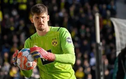 德甲激戰(zhàn)多特憾平漢堡，科貝爾反思防守需強化限制傳中