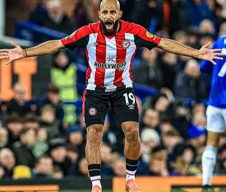 英超賽場：姆伯莫閃耀，比肩金球得主<a  style='color: blue;'>登貝萊</a>