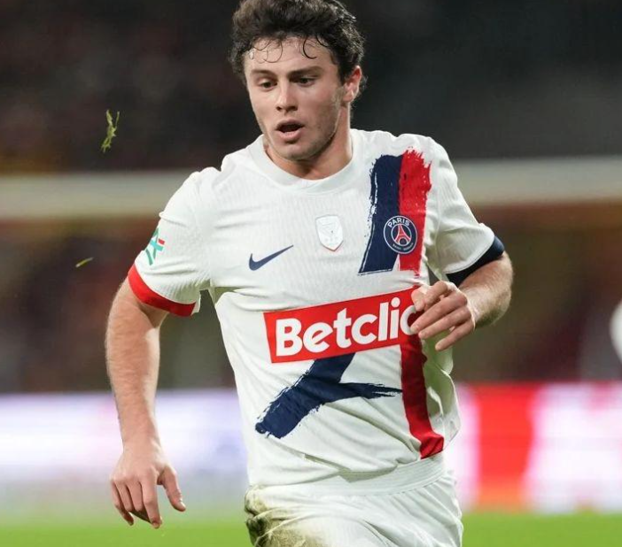 <a href='https://www.www.llxzyyy.com/news/tag/263.html' style='color: blue;'>法甲</a>激戰(zhàn)巴黎絕境逆襲，若昂-內(nèi)維斯補(bǔ)時定乾坤