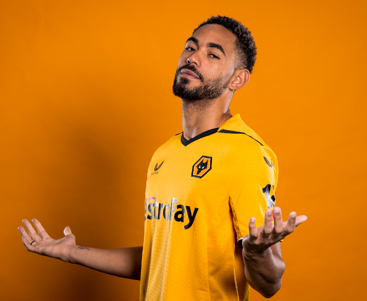 庫(kù)尼亞遭阿森納球迷詢(xún)問(wèn)轉(zhuǎn)會(huì)，曼聯(lián)球迷熱議顯忠誠(chéng)