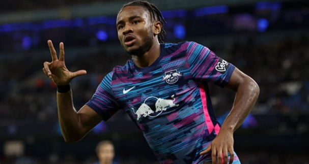 曼聯(lián)轉(zhuǎn)會決策：基于球員狀況的審慎考量