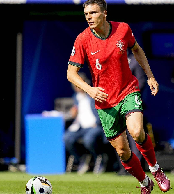 帕利尼亞硬氣回擊批評，展望北倫敦德比