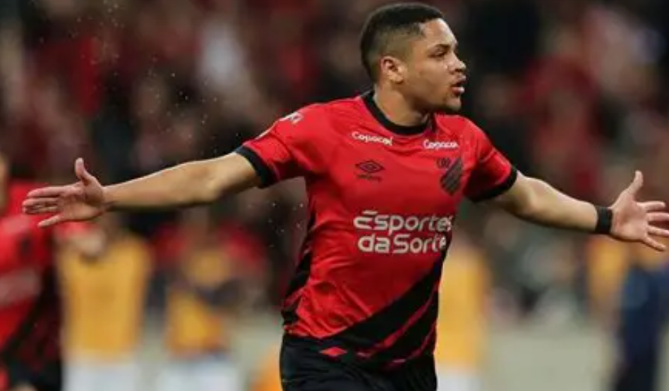 維托&middot;羅克：從巴甲崛起，劍指世界杯舞臺(tái)