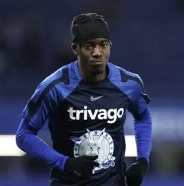 英超倫敦德比：球迷噓聲與球員&ldquo;起哄&rdquo;背后的微妙場景