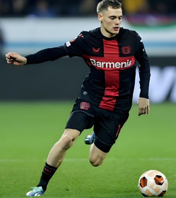 卡拉格評維爾茨：具替代德布勞內(nèi)潛力，位置適配是關(guān)鍵