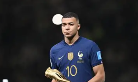 西甲皇馬客戰(zhàn)赫羅納，姆巴佩進(jìn)球被吹引裁判專(zhuān)家解讀