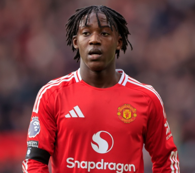 曼聯(lián)名宿費迪南德剖析梅努去留：職業(yè)規(guī)劃需果斷抉擇