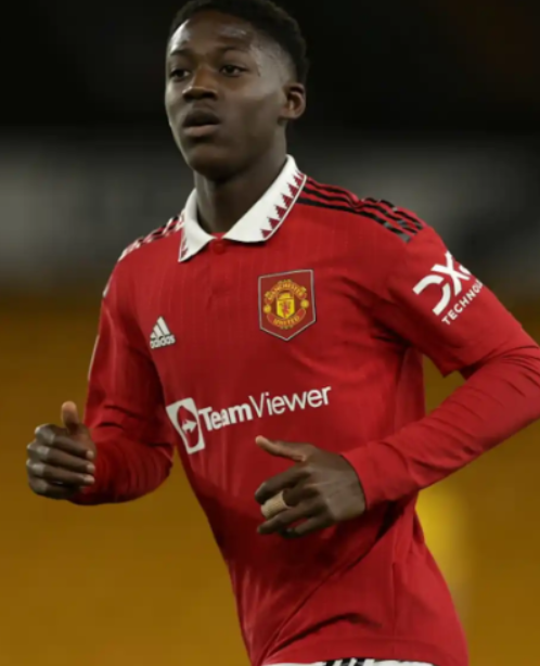 曼聯(lián)名宿費迪南德剖析梅努去留：職業(yè)規(guī)劃需果斷抉擇