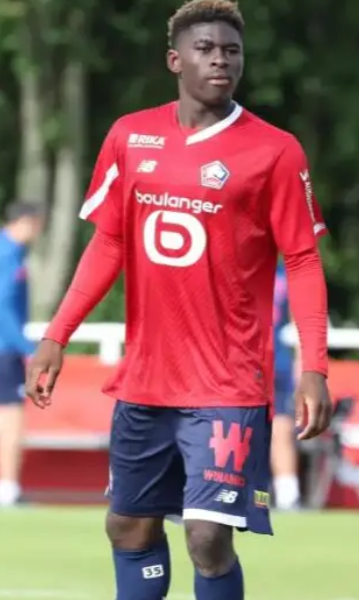 巴萊巴：轉(zhuǎn)會(huì)傳聞?dòng)嗖ㄏ碌淖晕页砷L與賽場(chǎng)突圍