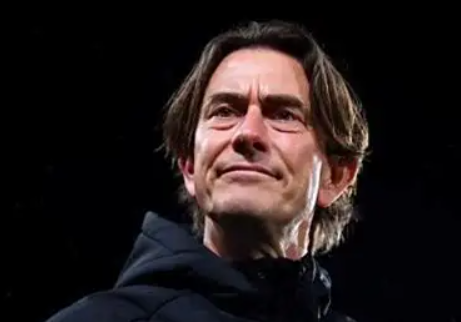 熱刺帥位風(fēng)波：弗蘭克面臨挑戰(zhàn)，俱樂部力挺待轉(zhuǎn)機(jī)